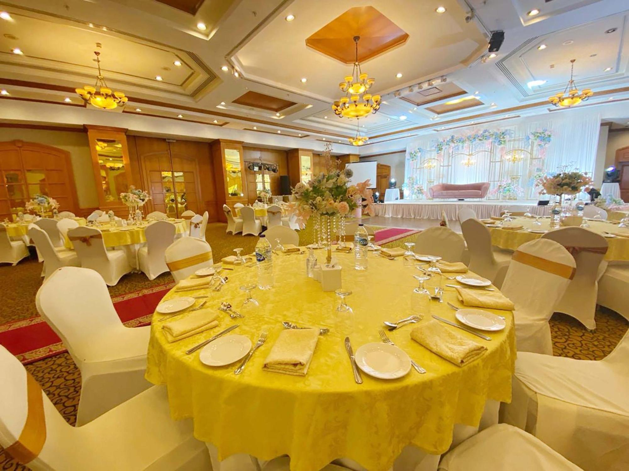 Knight Castle Hotel - Formerly Known As Carlton Palace Hotel Dubai Eksteriør billede